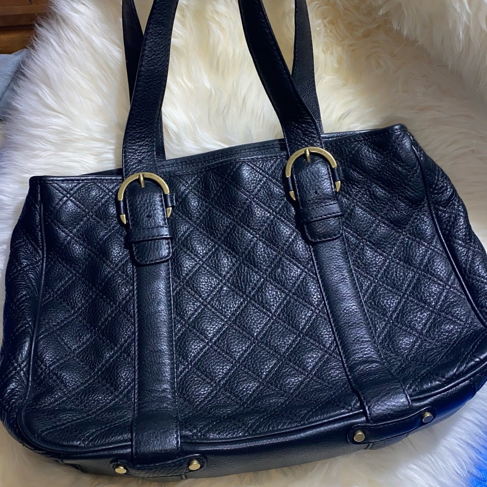 🆕Gorgeous AUTHENTIC MICHAEL KORS Quilted Genuine Leather Tote Bag